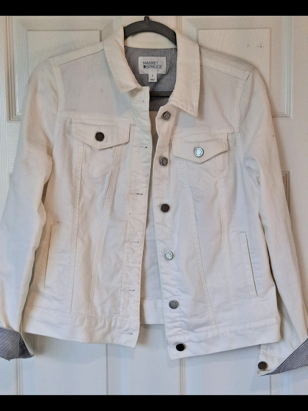 Market & Spruce White Jacket with Striped Lining